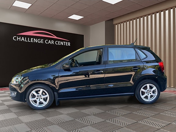Volkswagen Polo 3 of 5