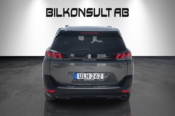 Peugeot 5008 3 of 5