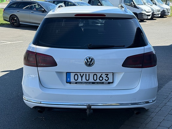 Volkswagen Passat 5 of 5