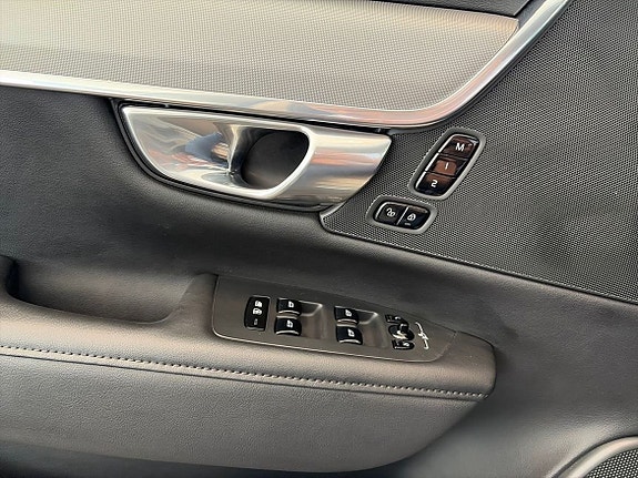 Volvo V90 15 of 21
