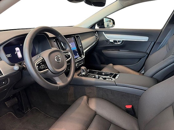 Volvo V90 8 of 21