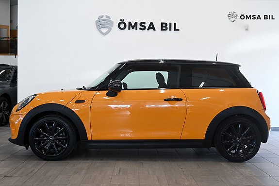 MINI Cooper 5 of 5