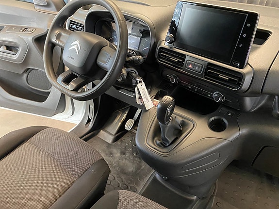 Citroen Berlingo 8 of 30