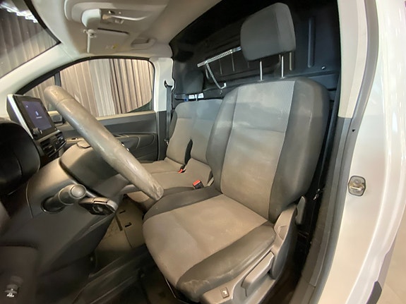 Citroen Berlingo 6 of 30