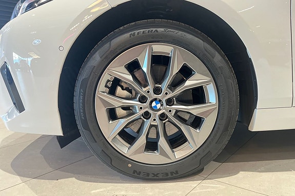BMW 120 17 of 21