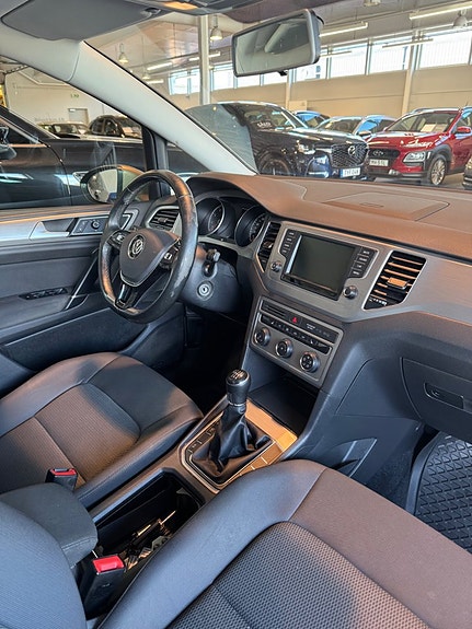 Volkswagen Golf I 8 of 10