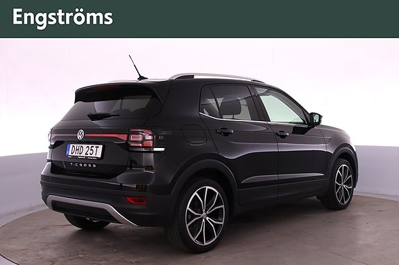 Volkswagen T-Cross 4 of 24