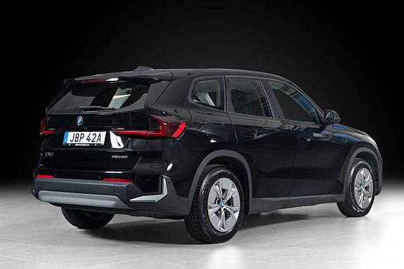 BMW X1 2 of 5