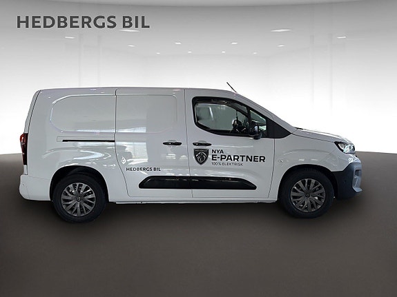 Peugeot e-Partner 2 of 5