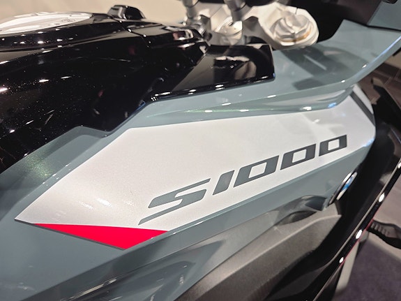 BMW S1000XR/2026/För beställning/Touring/sport 20 of 24