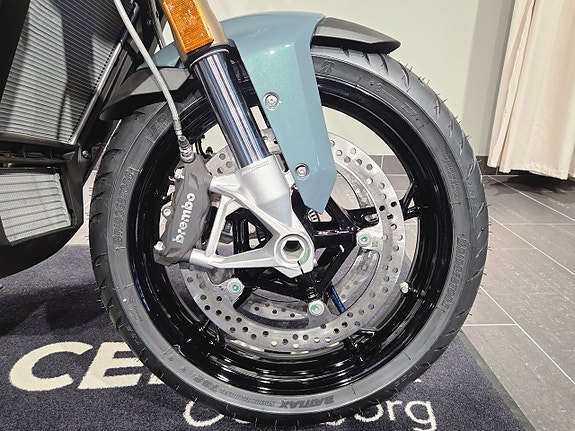BMW S1000XR/2026/För beställning/Touring/sport 22 of 24