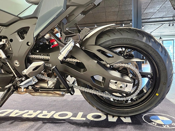BMW S1000XR/2026/För beställning/Touring/sport 8 of 24