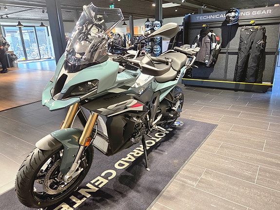 BMW S1000XR/2026/För beställning/Touring/sport 7 of 24