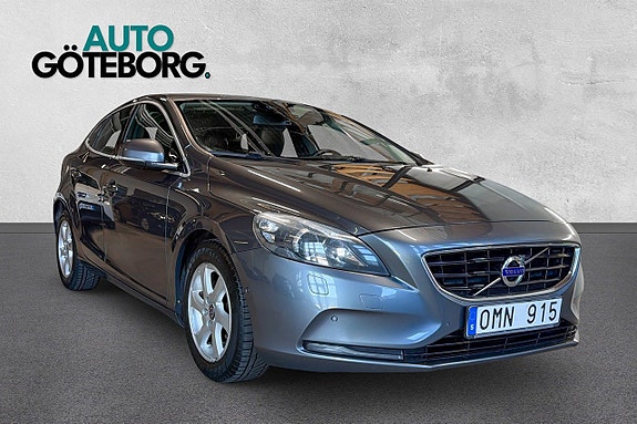 Volvo V40 7 of 17