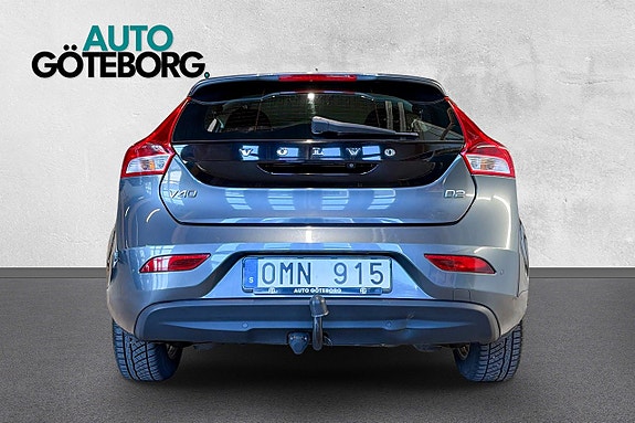 Volvo V40 5 of 17