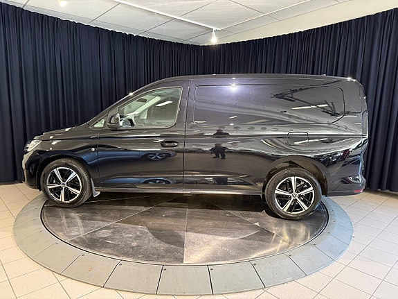 Volkswagen Caddy Maxi 3 of 5