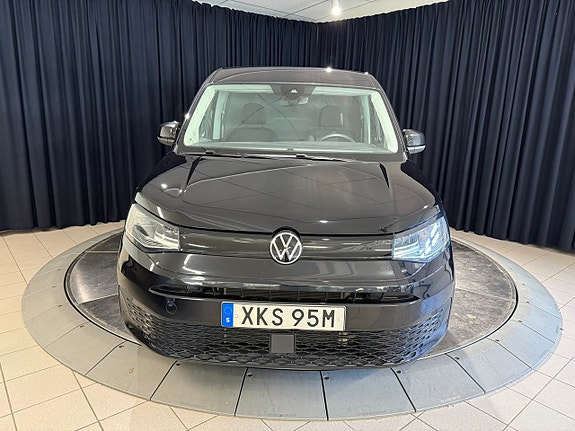 Volkswagen Caddy Maxi 2 of 5