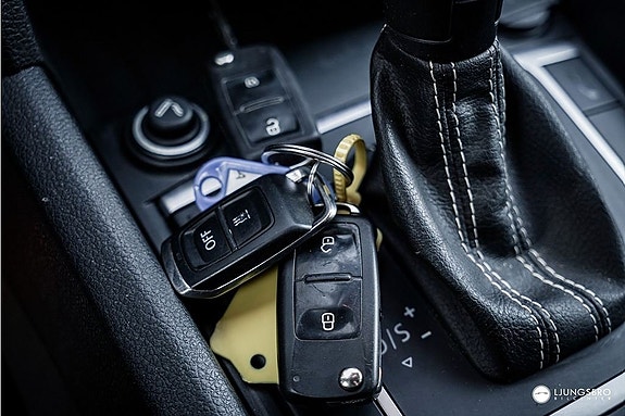 Volkswagen Amarok 17 of 17