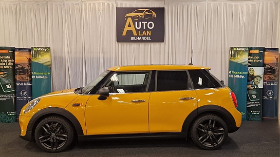 MINI One 3 of 10