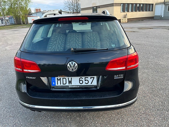 Volkswagen Passat 4 of 5