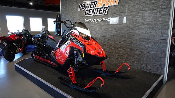 Polaris RMK BOOST KHAOS 155 SLASH *Ränta: 0% - 3,95%* 2 of 5