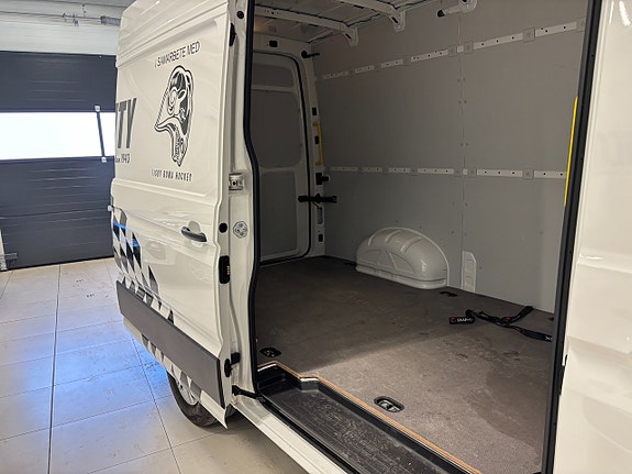 Volkswagen Crafter 35 6 of 23