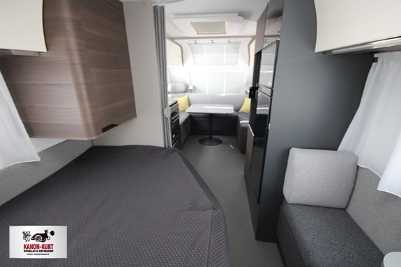 Adria Alpina 663 UK 6 of 14