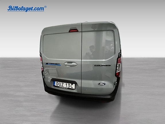 Ford E-Transit 4 of 5