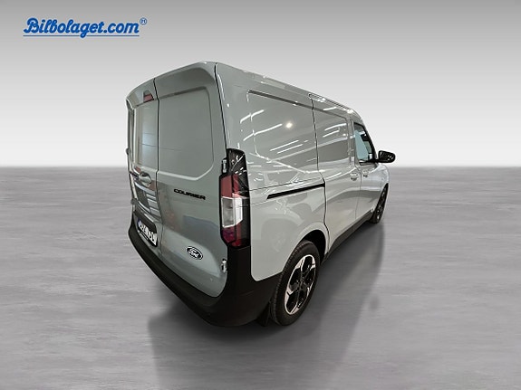 Ford E-Transit 3 of 5