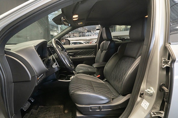 Mitsubishi Outlander 14 of 22