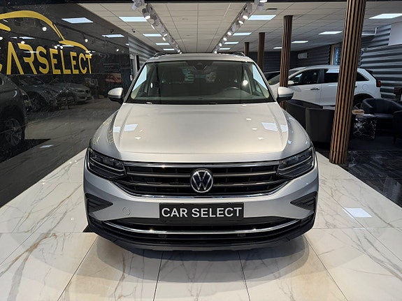 Volkswagen Tiguan 8 of 29
