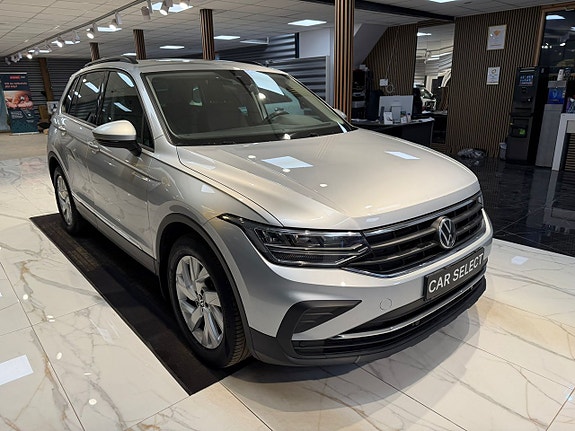 Volkswagen Tiguan 7 of 29