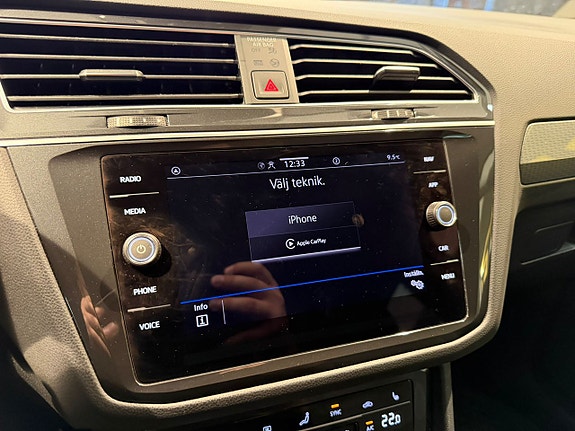 Volkswagen Tiguan 14 of 29