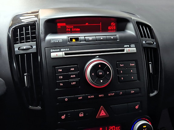 Kia Ceed 15 of 23