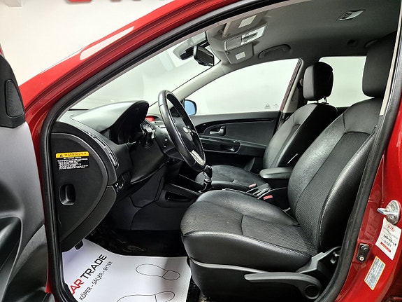 Kia Ceed 9 of 23