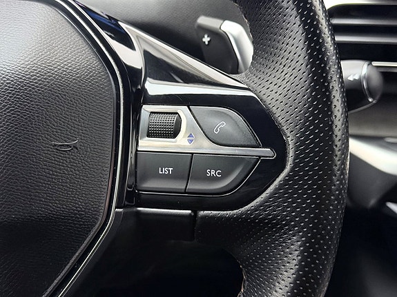 Peugeot 3008 18 of 30