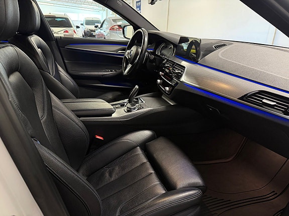 BMW 520d 13 of 16