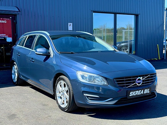 Volvo V60 3 of 5