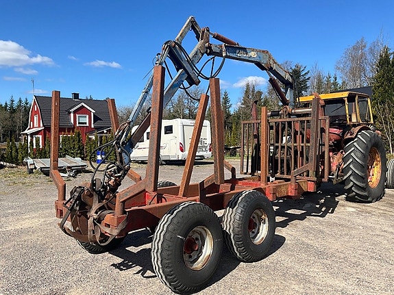 Skogsvagn med kran Lima 011