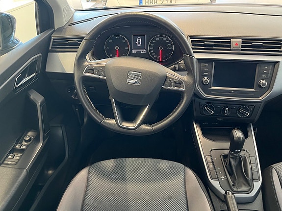 Seat Arona 6 of 9