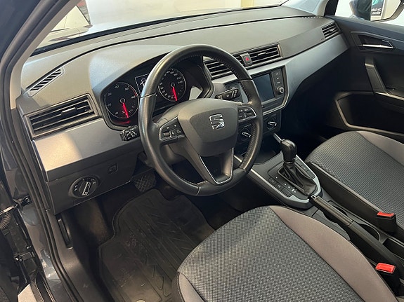 Seat Arona 4 of 9