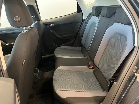 Seat Arona 8 of 9