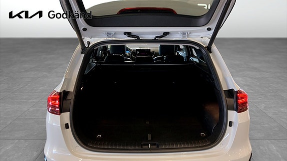 Kia Ceed 12 of 12