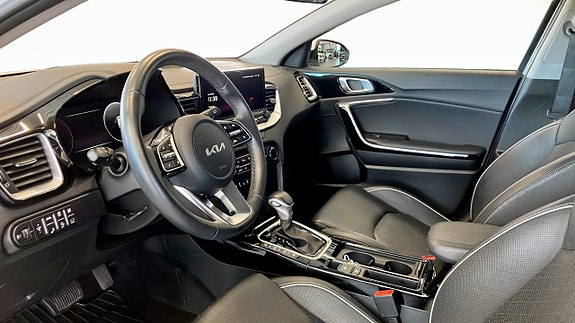 Kia Ceed 8 of 12
