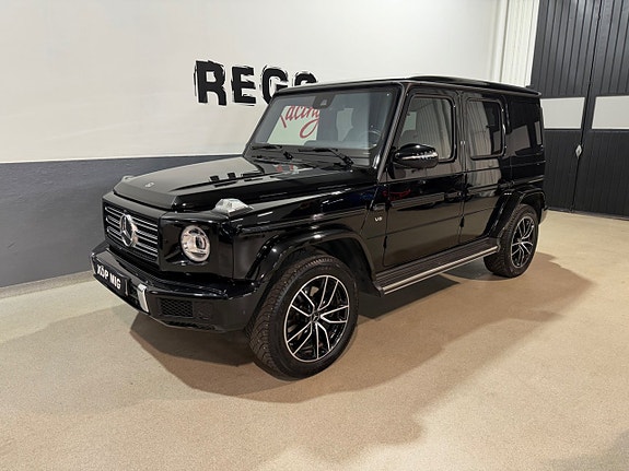 Mercedes-Benz G55 2 of 24