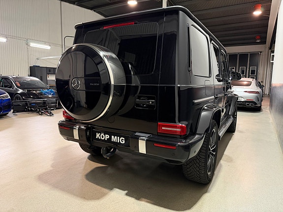 Mercedes-Benz G55 7 of 24