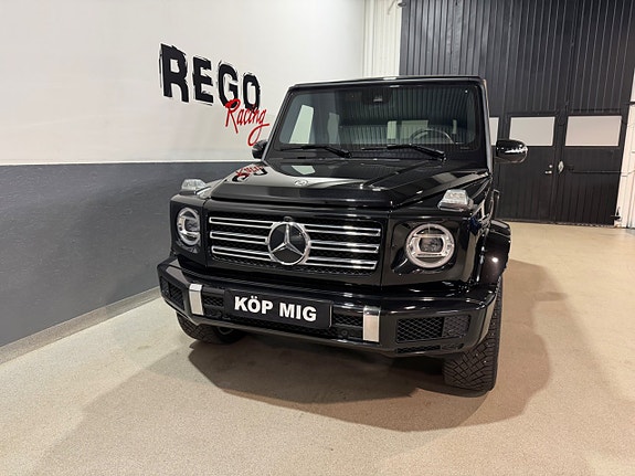 Mercedes-Benz G55 3 of 24
