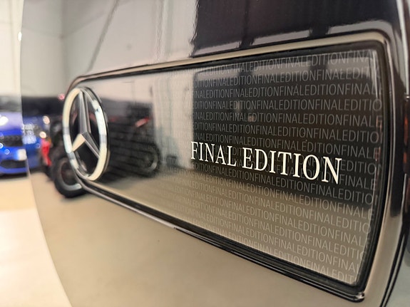 Mercedes-Benz G55 9 of 24