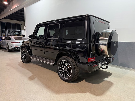 Mercedes-Benz G55 5 of 24
