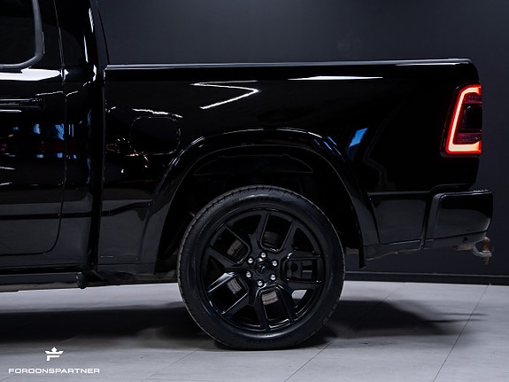 Dodge RAM 1500 4 of 5